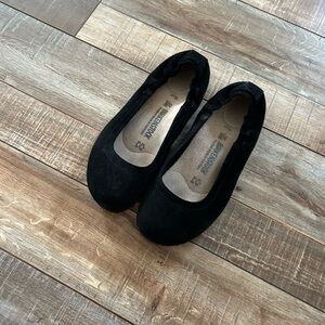 Birkenstock Black VELVET Flats EUC